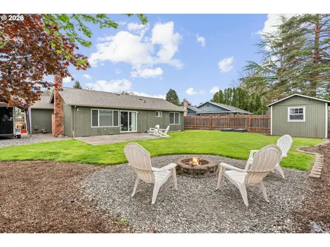 17570 NW Park View Boulevard Portland OR 97229