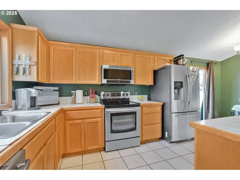 621 Kimberly Court Molalla OR 97038