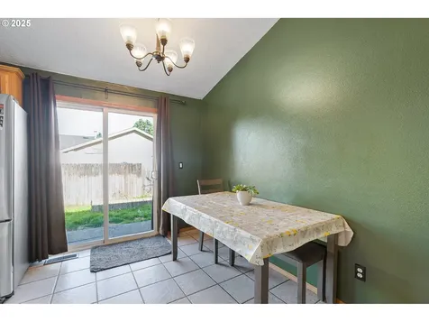 621 Kimberly Court Molalla OR 97038