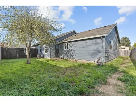 621 Kimberly Court Molalla OR 97038