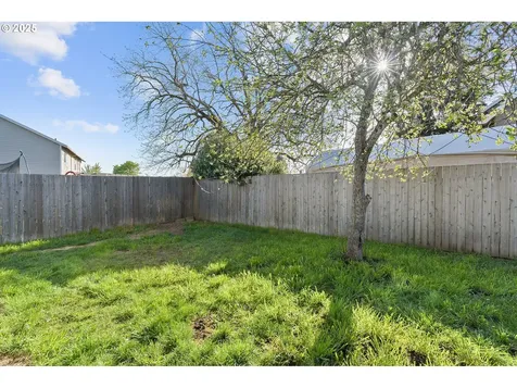 621 Kimberly Court Molalla OR 97038