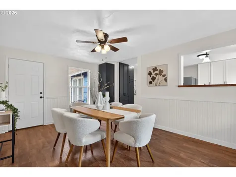 210 SE 218th Avenue Gresham OR 97030