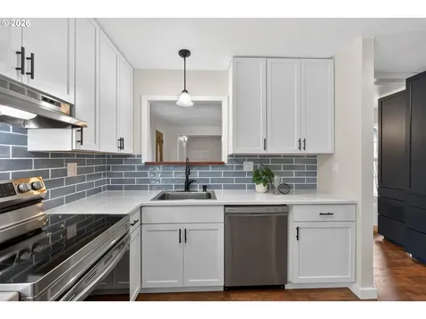 210 SE 218th Avenue Gresham OR 97030
