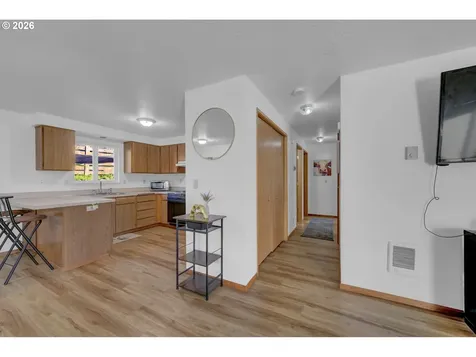 1336 S 7th Street Cottage Grove OR 97424