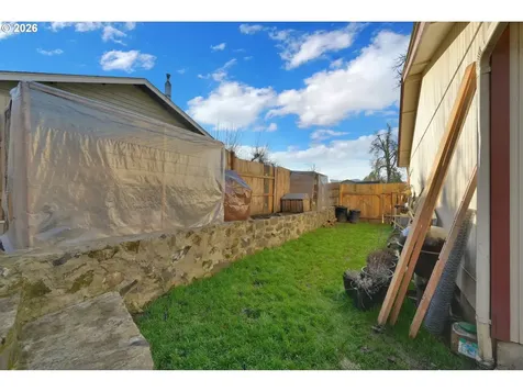 1336 S 7th Street Cottage Grove OR 97424