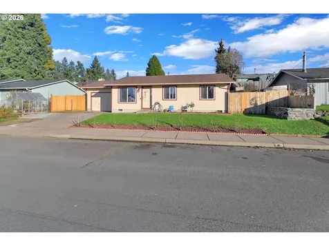 1336 S 7th Street Cottage Grove OR 97424