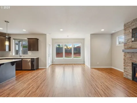 15601 NE 107th Street Vancouver WA 98682