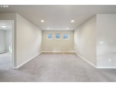 15601 NE 107th Street Vancouver WA 98682