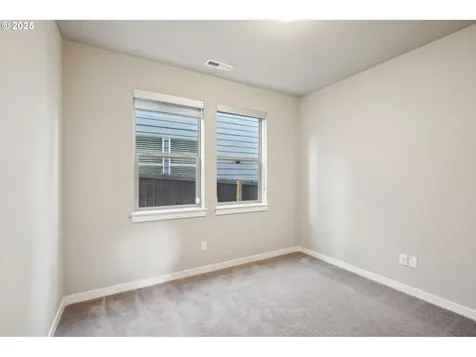 15601 NE 107th Street Vancouver WA 98682