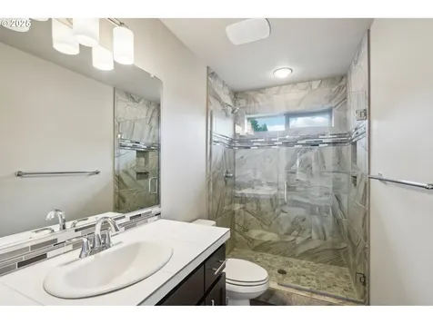 15601 NE 107th Street Vancouver WA 98682