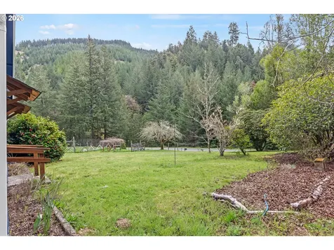 50156 Myrtle Creek Road Myrtle Point OR 97458