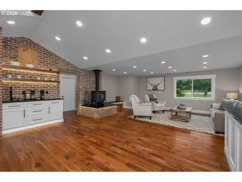 241 Minkler Road Winlock WA 98596