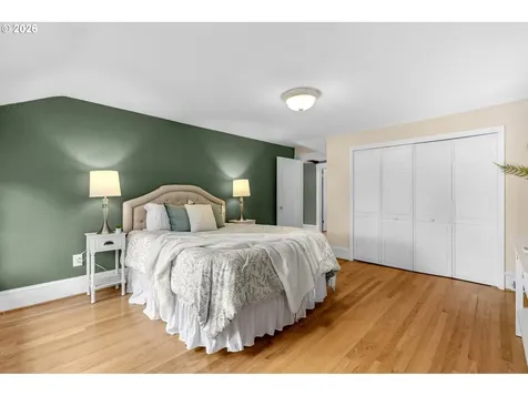 5929 SW Taylor Street Portland OR 97221