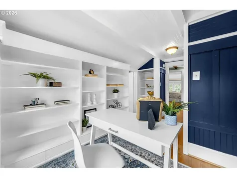 5929 SW Taylor Street Portland OR 97221