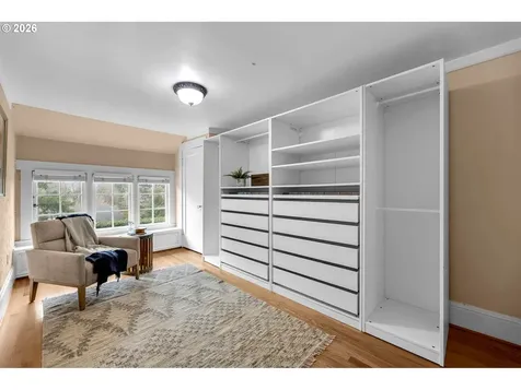 5929 SW Taylor Street Portland OR 97221