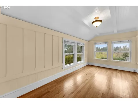 5929 SW Taylor Street Portland OR 97221