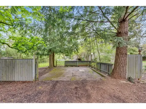 14209 SE Oatfield Road Milwaukie OR 97267