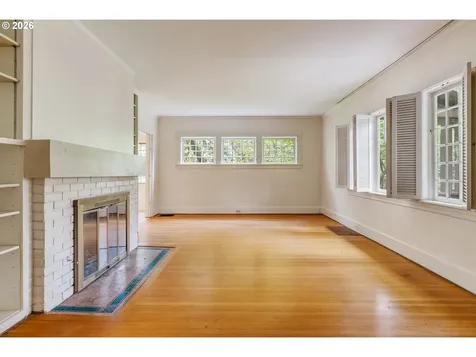 14209 SE Oatfield Road Milwaukie OR 97267
