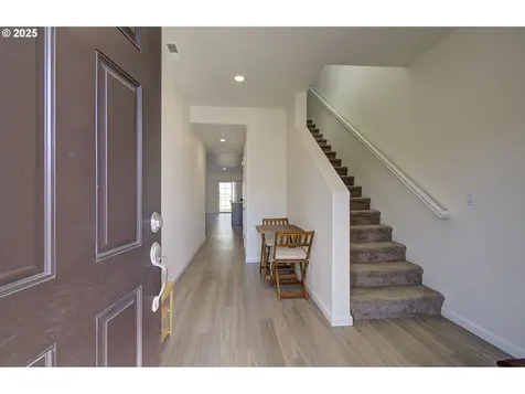 1203 W 17th Avenue La Center WA 98629