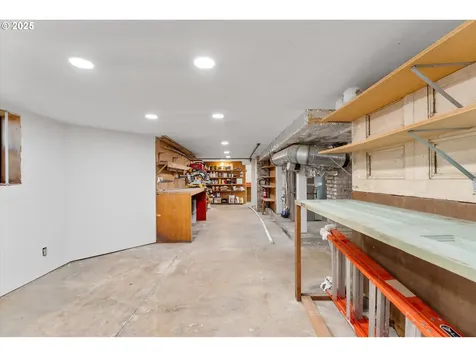 3635 S Corbett Avenue Portland OR 97239