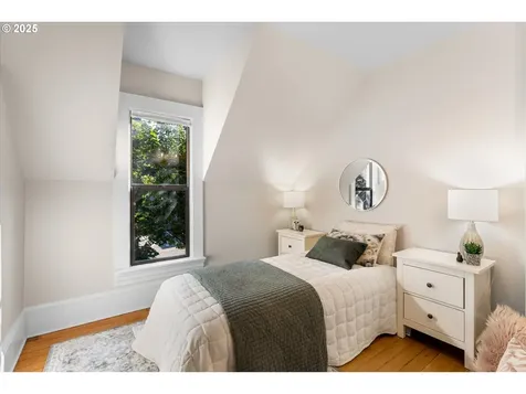 3635 S Corbett Avenue Portland OR 97239