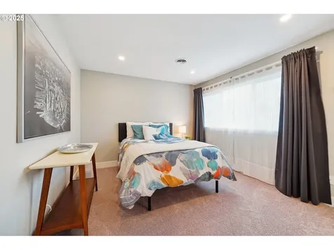 1630 NW Eastbrook Court Beaverton OR 97006