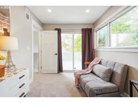 1630 NW Eastbrook Court Beaverton OR 97006