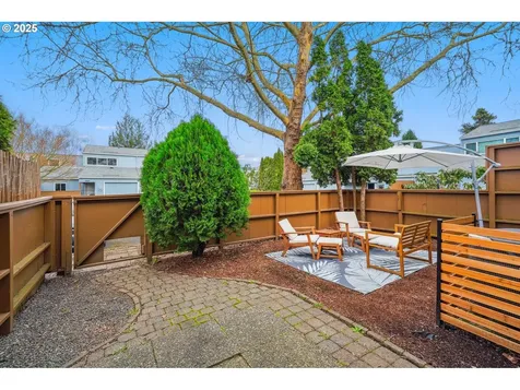 1630 NW Eastbrook Court Beaverton OR 97006