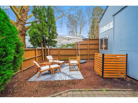 1630 NW Eastbrook Court Beaverton OR 97006