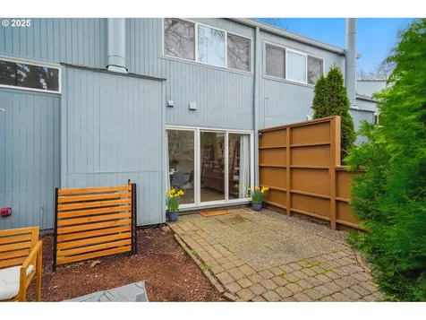1630 NW Eastbrook Court Beaverton OR 97006