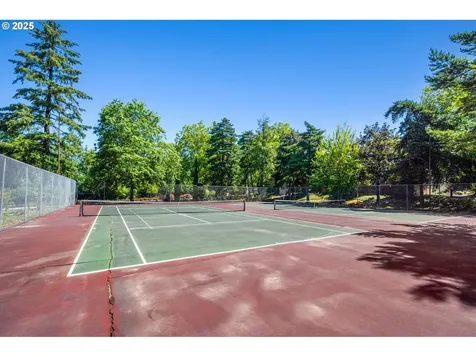 1630 NW Eastbrook Court Beaverton OR 97006