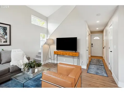 1630 NW Eastbrook Court Beaverton OR 97006