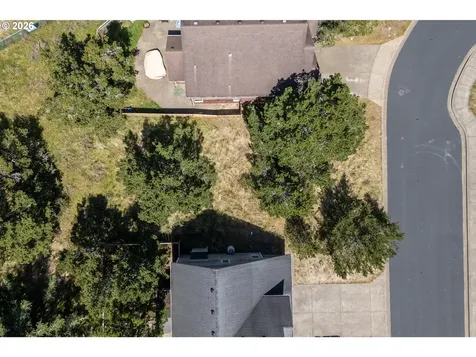9500 Dory Pointe Loop Pacific City OR 97135