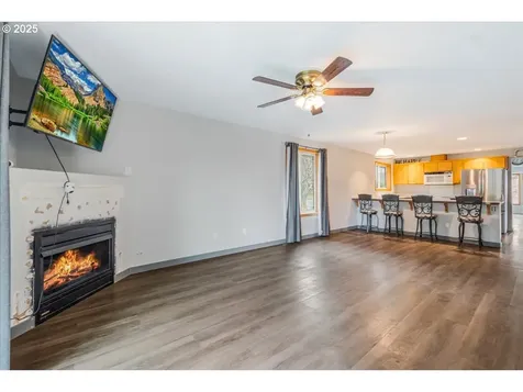 2367 Dorsey Drive Hubbard OR 97032