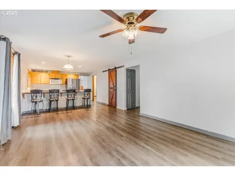 2367 Dorsey Drive Hubbard OR 97032