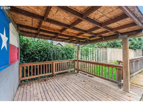 2367 Dorsey Drive Hubbard OR 97032