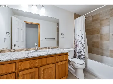8300 NE 316th Street La Center WA 98629
