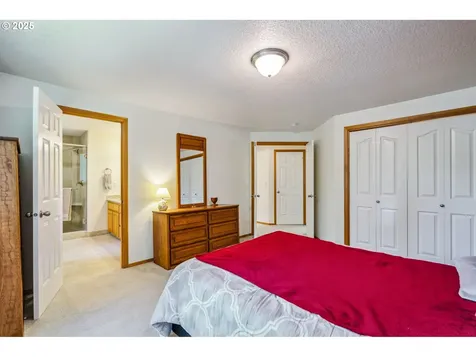8300 NE 316th Street La Center WA 98629