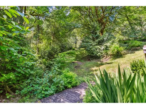 8300 NE 316th Street La Center WA 98629