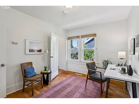 5723 NE 16th Avenue Portland OR 97211