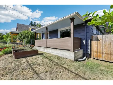 5723 NE 16th Avenue Portland OR 97211