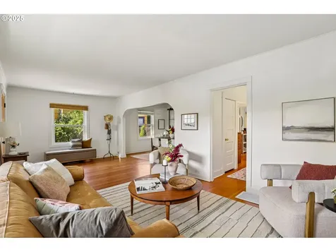 5723 NE 16th Avenue Portland OR 97211