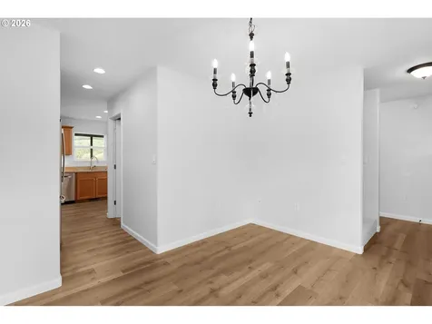 179 Rainbow Ridge Avenue Roseburg OR 97471