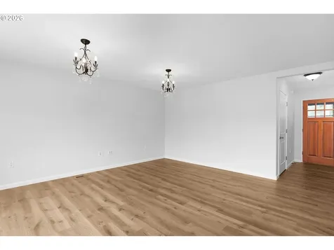 179 Rainbow Ridge Avenue Roseburg OR 97471