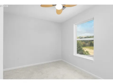 179 Rainbow Ridge Avenue Roseburg OR 97471
