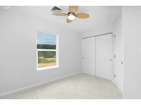 179 Rainbow Ridge Avenue Roseburg OR 97471