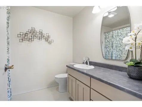 3835 Onyx Street Eugene OR 97405