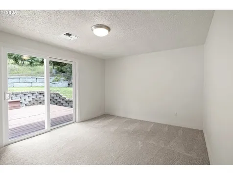 3835 Onyx Street Eugene OR 97405