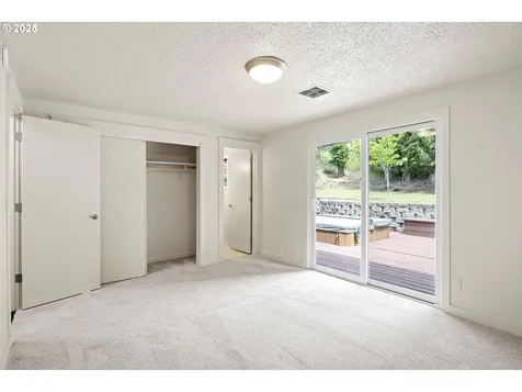 3835 Onyx Street Eugene OR 97405