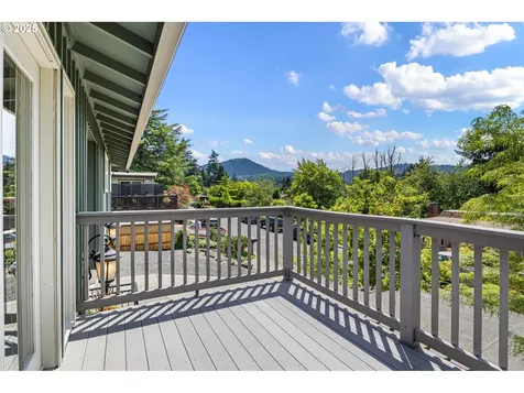 3835 Onyx Street Eugene OR 97405